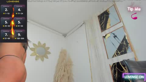 Snapshot of thamara_thompsonts chatting on 04/18/26, 01:59 Thamara Thompsont online show from 04/18/26, 01:59