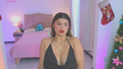 Thamara  online show from 12/16/24, 03:43