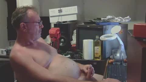 thang5545 online show from 02/08/25, 01:11