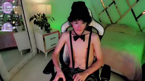 thanier_18 online show from 03/17/26, 08:45