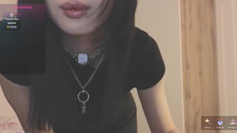 Snapshot of thanos_world1321002 chatting on 09/28/25, 04:23 thanos_world1321002 online show from 09/28/25, 04:23