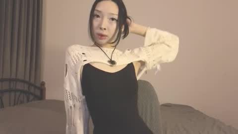 Snapshot of thanos_world1321002 chatting on 10/12/25, 05:23 thanos_world1321002 online show from 10/12/25, 05:23