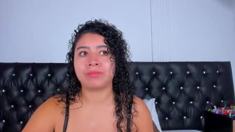 thara webstter online show from 10/27/25, 11:58