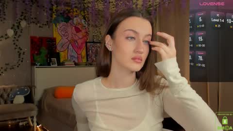 Your Eva online show from 09/26/25, 08:40