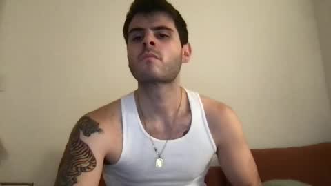 Snapshot of thatfeelsgoood chatting on 12/24/24, 02:43 thatfeelsgoood online show from 12/24/24, 02:43