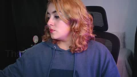   online show from 11/05/25, 03:06