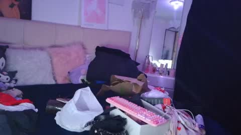   online show from 05/25/26, 02:12
