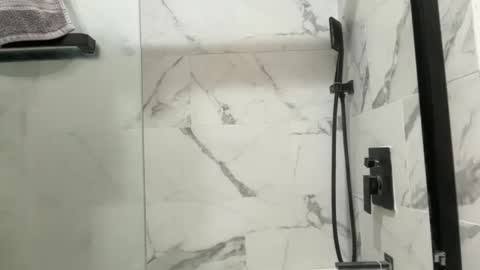 thatoneblondee online show from 10/24/25, 03:03