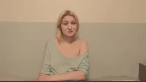 Eva online show from 02/18/26, 03:52