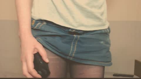 Eva online show from 02/25/26, 10:41