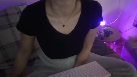 the crazy travellers online show from 12/04/25, 07:39