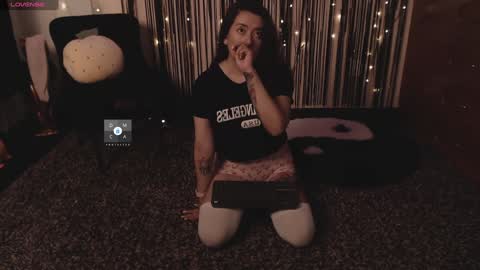 Snapshot of the_crazy_latina chatting on 02/04/25, 01:02 Giovanna online show from 02/04/25, 01:02