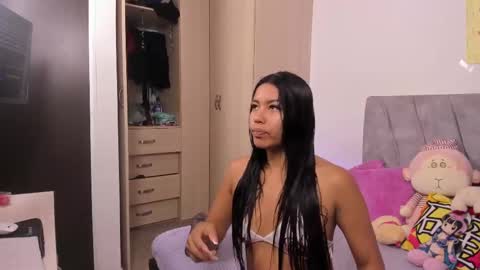 Emily - April online show from 03/11/25, 01:23