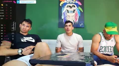 SCOTT  THEO  KAMERON  GENDERSON online show from 09/09/25, 05:23