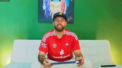 SCOTT  THEO  KAMERON  GENDERSON online show from 10/11/25, 04:38