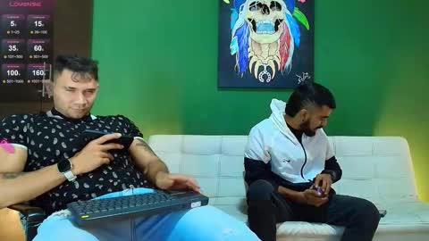 SCOTT  THEO  KAMERON  GENDERSON online show from 10/22/25, 10:20