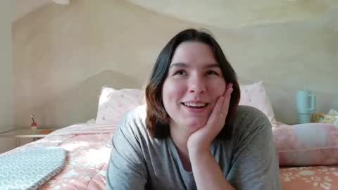 MATERNITY LEAVE  online show from 04/17/26, 09:07