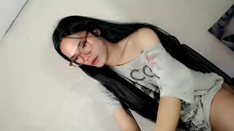 the_horny_bella online show from 03/27/26, 12:05