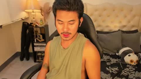 ken online show from 11/28/25, 10:18