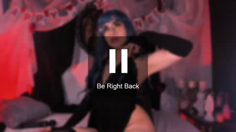 ...  ... online show from 02/11/25, 08:48