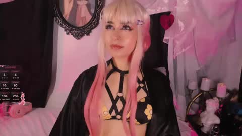 ...  ... online show from 02/20/25, 10:16