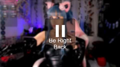 ...  ... online show from 10/19/25, 07:31