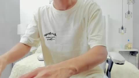   T H E    M A R K   K I N G online show from 05/22/26, 05:40
