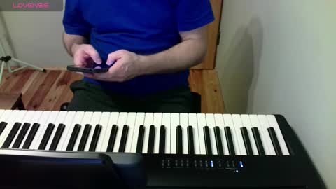 Stephan 34  Cassandra 25 online show from 03/01/26, 04:31