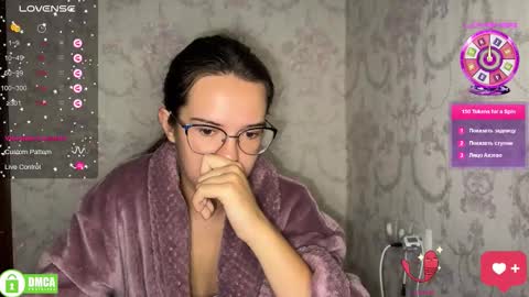 Alice online show from 09/30/25, 04:01