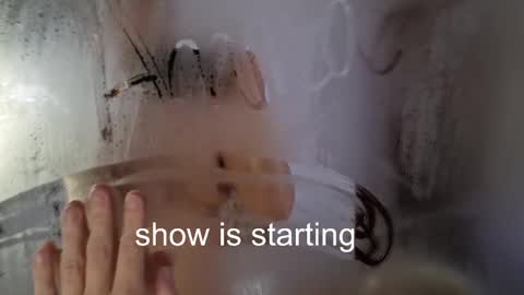 Anna online show from 03/29/26, 09:04