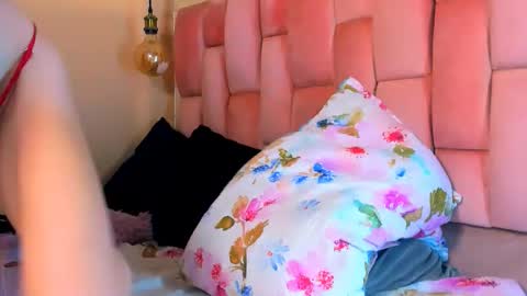 IGAleja queen1 online show from 09/28/25, 04:12