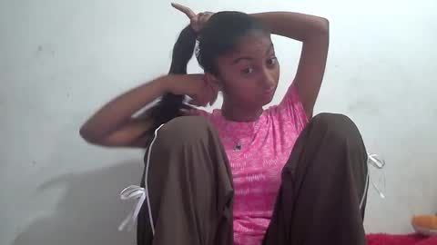 Suzan Sexy online show from 02/14/26, 04:20