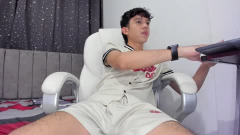 the_skinnyguys online show from 01/13/25, 12:30