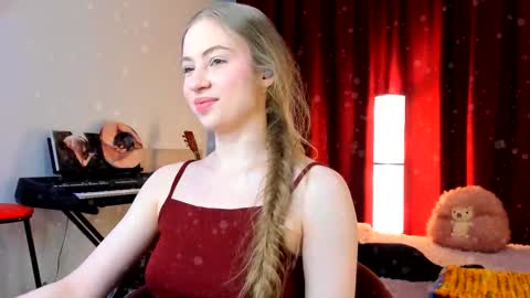 Ally    STREAMING ON TWITCH NOW Check my Twitter for updates online show from 02/05/26, 02:00