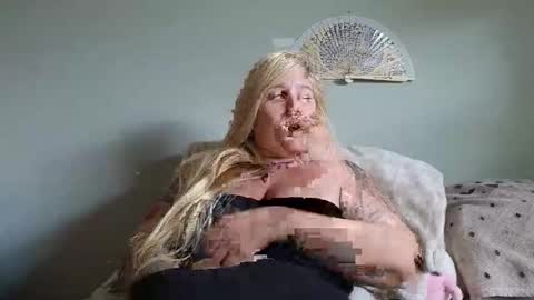 theauroramae -  online show from 05/23/26, 12:05
