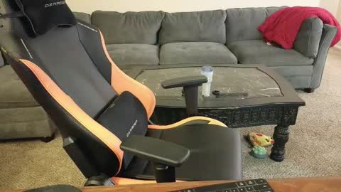 Snapshot of theballboy chatting on 10/10/25, 01:59 theballboy online show from 10/10/25, 01:59