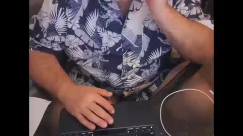 The Bear King online show from 10/12/25, 11:59