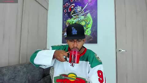 Snapshot of theblack_frank chatting on 03/04/25, 10:57 theblack_frank online show from 03/04/25, 10:57