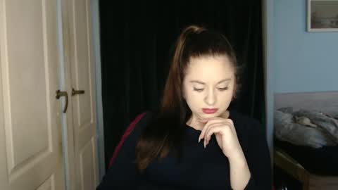 raissa online show from 04/15/26, 03:19