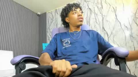 Snapshot of theblackflavor chatting on 07/18/26, 01:48 Flavor online show from 07/18/26, 01:48