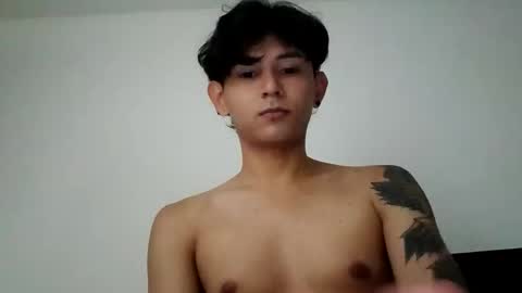 thebluesky_18 online show from 10/25/25, 08:55