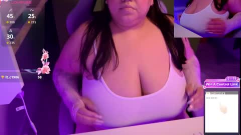 Snapshot of thebouncingbetty chatting on 04/09/26, 02:00 TheBouncingBetty online show from 04/09/26, 02:00