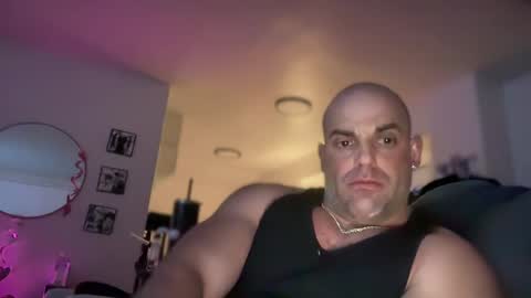 theBuzz777 online show from 02/08/25, 11:44