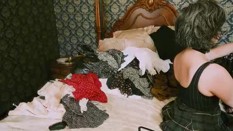 Joan online show from 03/17/26, 09:18