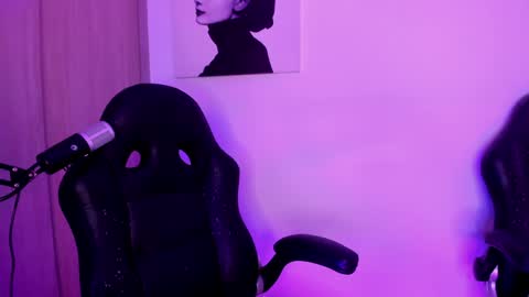 Alicia Alikath  online show from 01/10/25, 09:20