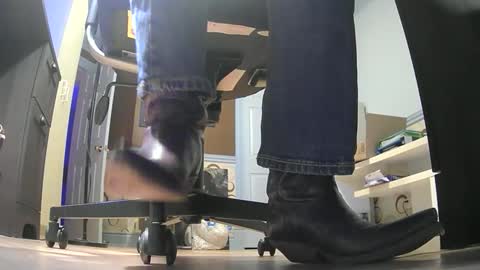 thecowboy_74 online show from 03/01/26, 03:41