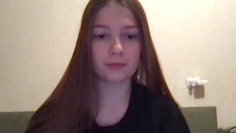 Snapshot of thecrystal chatting on 02/16/26, 07:32 Crystal online show from 02/16/26, 07:32