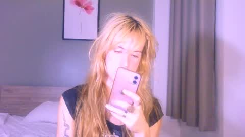 Yolanda online show from 04/10/26, 12:21