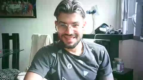 thedragonboyxxx online show from 04/17/26, 03:26