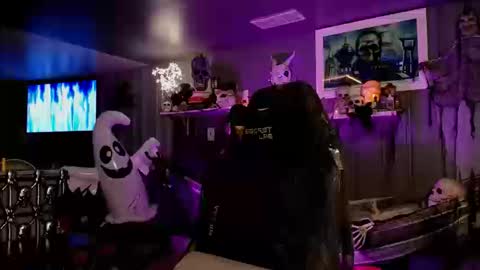 H online show from 10/19/25, 07:25